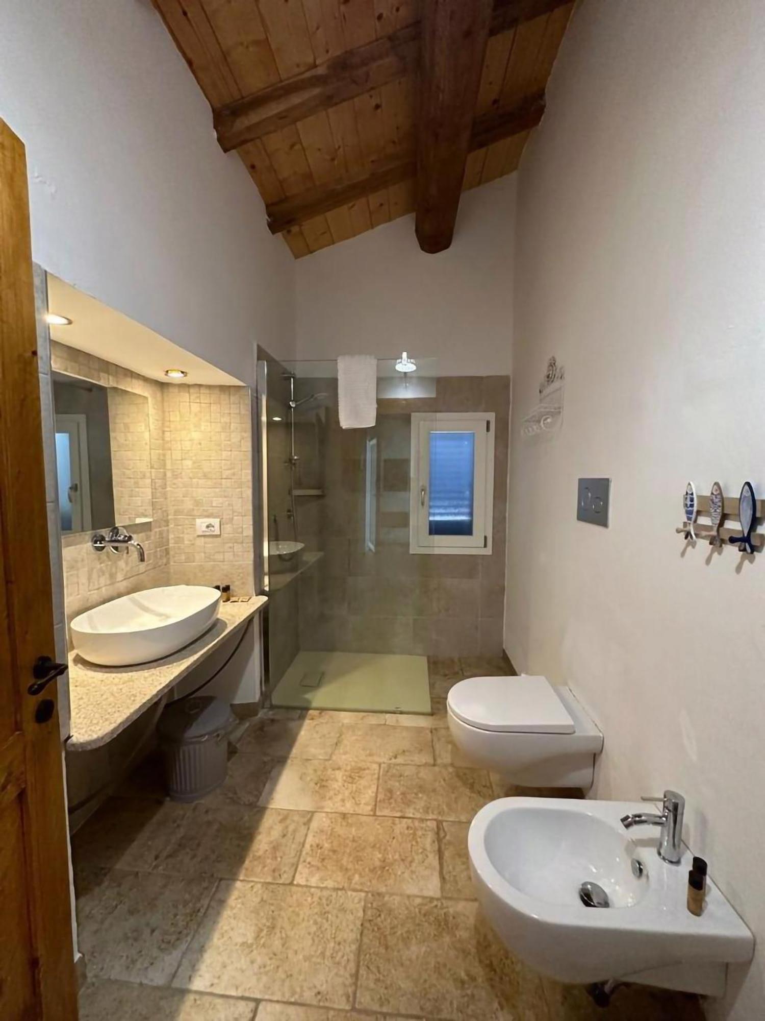Monti Russu Natural Guest House Aglientu Exterior photo