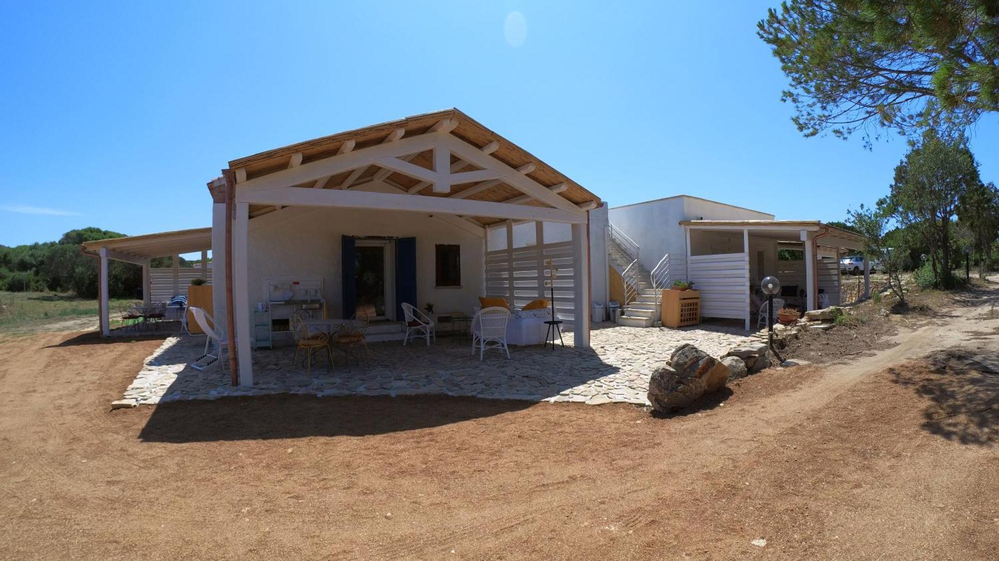 Monti Russu Natural Guest House Aglientu Exterior photo